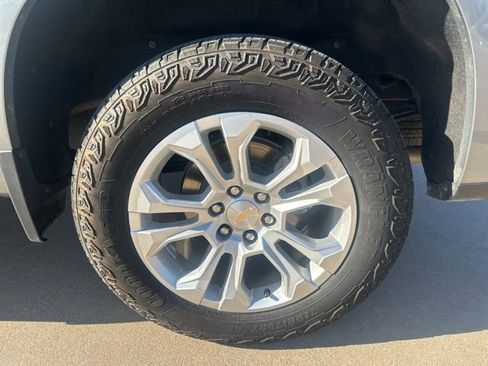 Used 2024 Chevrolet Silverado 1500 LTZ image 10