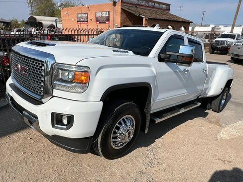 Used 2017 GMC Sierra 3500 Denali w/ Duramax Plus Package AWD/4WD image 3