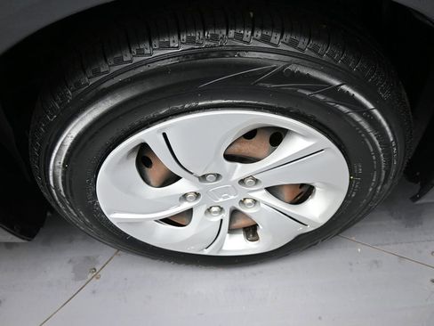 Used 2013 Honda Civic LX image 13