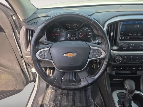 Used 2022 Chevrolet Colorado LT w/ Fleet Safety Package RWD image 12