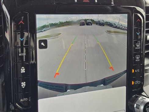 Used 2022 RAM 1500 Laramie w/ Laramie Southwest Edition image 13