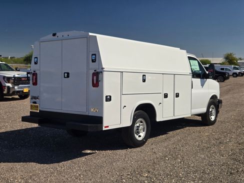 New 2025 Chevrolet Express 3500 w/ Power Convenience Package image 3