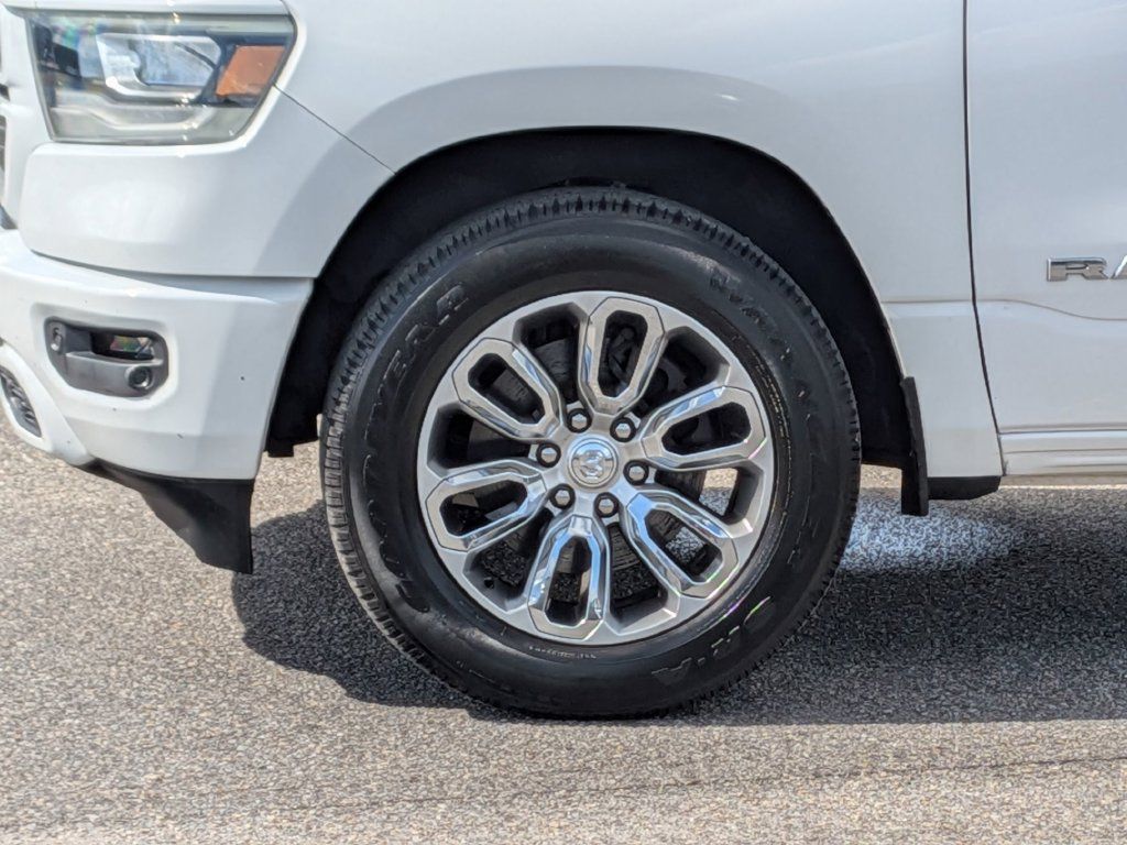 Used 2023 RAM 1500 Laramie AWD/4WD image 11