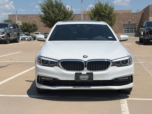 Used 2018 BMW 530e RWD image 2