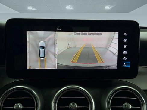 Used 2022 Mercedes-Benz GLC 300 image 30