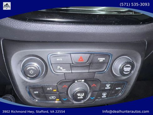 Used 2019 Jeep Compass Limited w/ Safety & Security Group AWD/4WD image 22