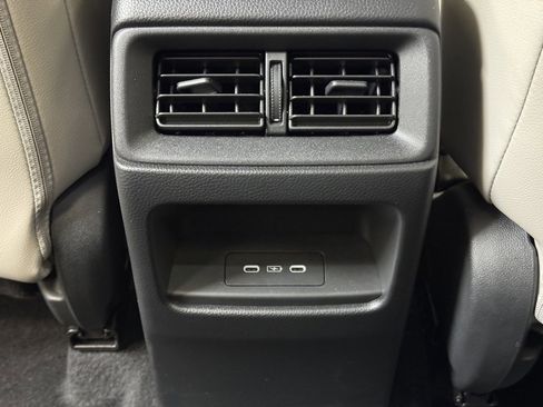 Used 2025 Honda CR-V EX-L image 18
