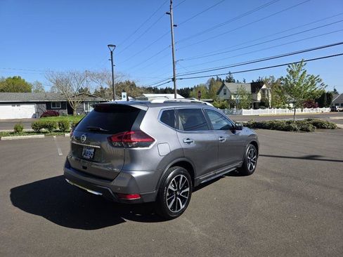 Used 2019 Nissan Rogue SL AWD/4WD image 5