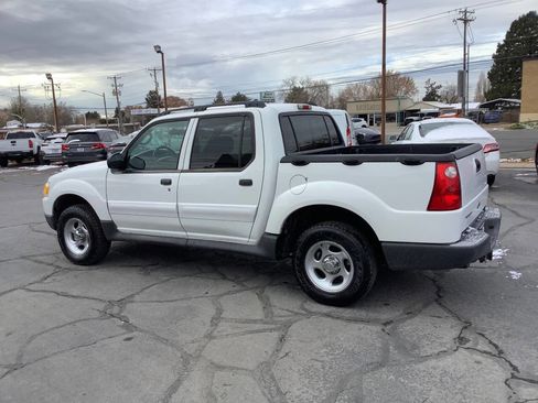 Used 2004 Ford Explorer Sport Trac XLS image 12