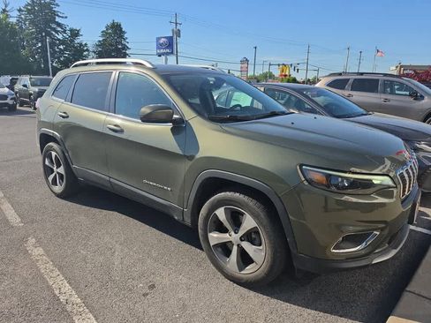 Used 2020 Jeep Cherokee Limited AWD/4WD image 3