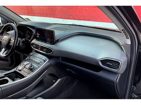 Used 2023 Hyundai Santa Fe SEL image 17