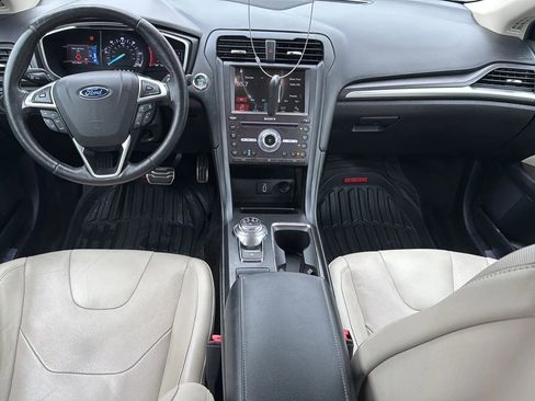 Used 2018 Ford Fusion Energi Titanium image 29