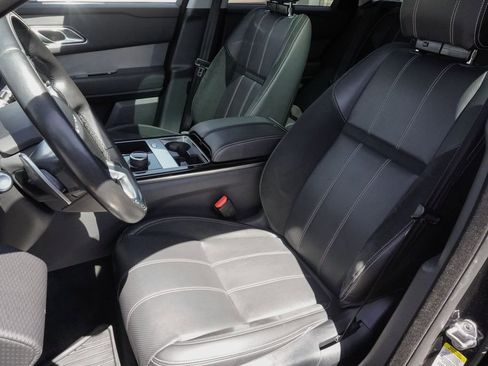 Used 2018 Land Rover Range Rover Velar R-Dynamic SE image 20
