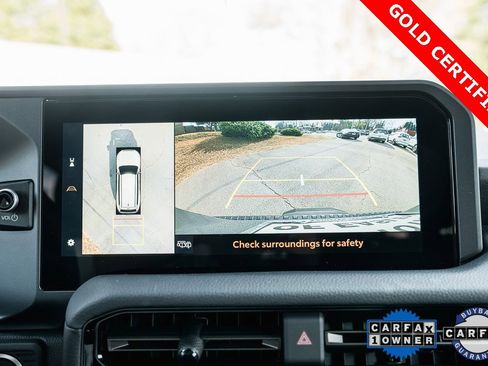 Used 2025 Toyota Land Cruiser image 23