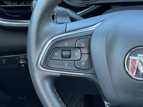 Used 2023 Buick Envision Avenir image 27