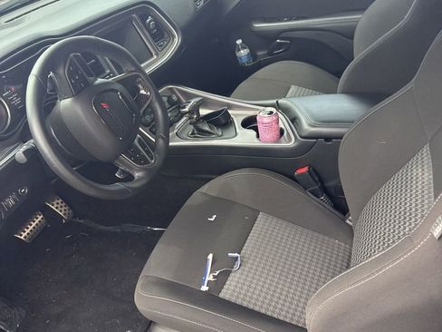 Used 2022 Dodge Challenger R/T Scat Pack RWD image 5