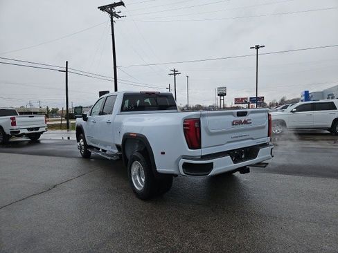 New 2026 GMC Sierra 3500 Denali w/ Denali Reserve Package image 8