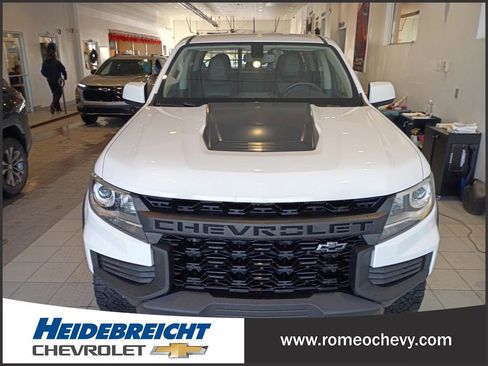 Used 2022 Chevrolet Colorado ZR2 image 8