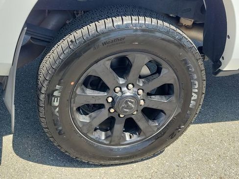 Used 2020 RAM 3500 Laramie image 28