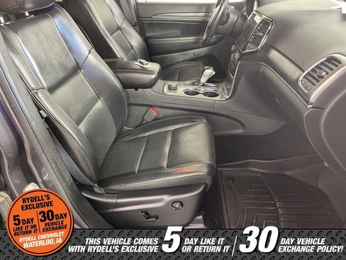 Used 2020 Jeep Grand Cherokee Limited w/ Luxury Group II AWD/4WD image 16