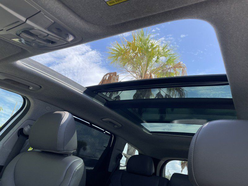 Used 2019 Hyundai Santa Fe Limited FWD image 26