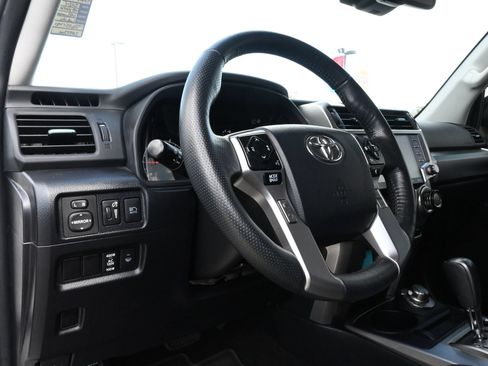 Used 2024 Toyota 4Runner SR5 Premium w/ Moonroof Package AWD/4WD image 15
