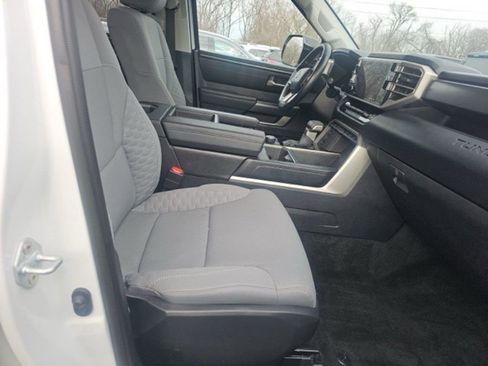 Used 2023 Toyota Tundra SR5 w/ SR5 Convenience Package AWD/4WD image 10