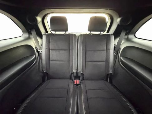 Used 2022 Dodge Durango SRT w/ Technology Group AWD/4WD image 33