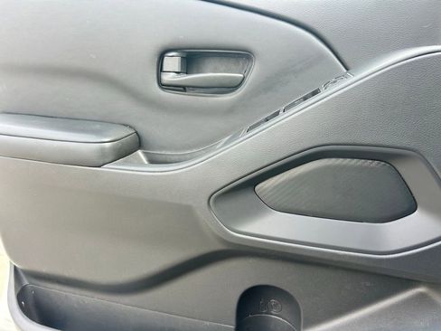 Certified 2024 Nissan Frontier S w/ Technology Package image 11