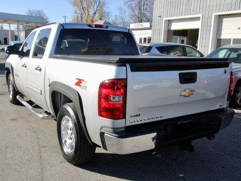 Used 2010 Chevrolet Silverado 1500 LT w/ Power Pack Plus image 4