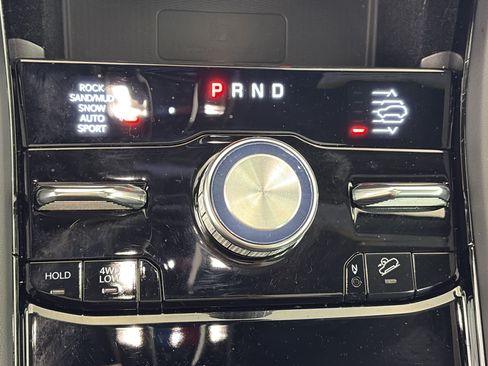 Used 2022 Jeep Grand Cherokee L Summit AWD/4WD image 32