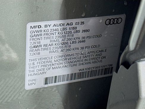 Used 2025 Audi Q3 2.0T Premium AWD/4WD image 32