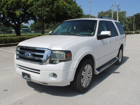 Used 2011 Ford Expedition Limited RWD image 1