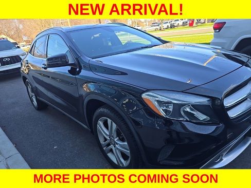 Used 2017 Mercedes-Benz GLA 250 4MATIC image 2