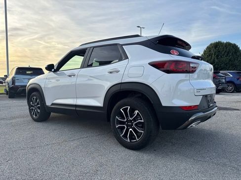 New 2025 Chevrolet TrailBlazer ACTIV w/ Convenience Package image 3