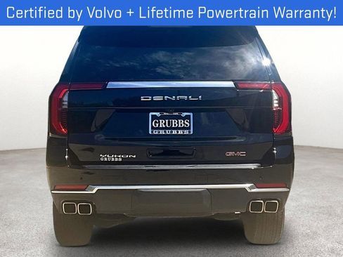 Used 2025 GMC Yukon XL Denali AWD/4WD image 7