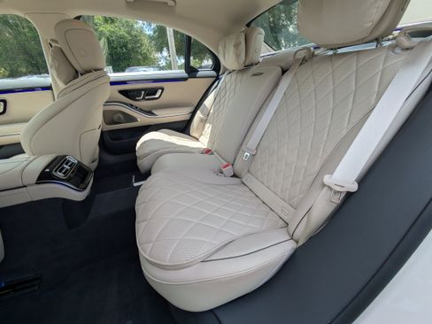 Certified 2023 Mercedes-Benz S 580 4MATIC Sedan image 12