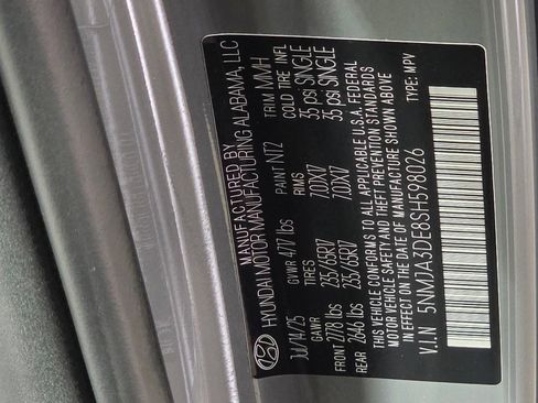 Certified 2025 Hyundai Tucson SE FWD image 35