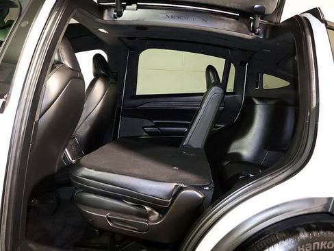 Used 2023 Tesla Model X AWD/4WD image 21