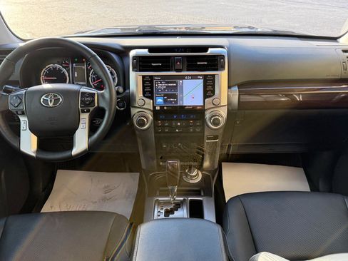 Used 2024 Toyota 4Runner Limited image 20