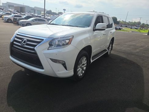 Used 2019 Lexus GX 460 Premium AWD/4WD image 3