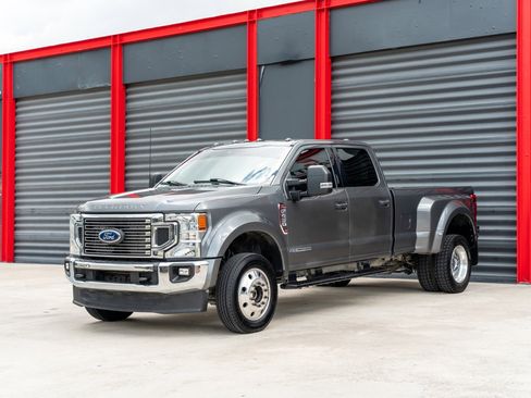 Used 2022 Ford F450 XLT w/ XLT Value Package image 28