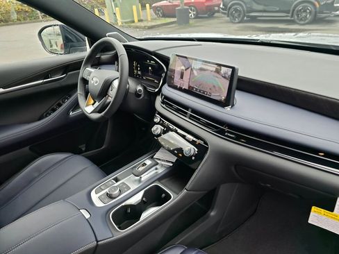 New 2026 INFINITI QX60 Sport image 11