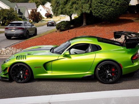 Used 2017 Dodge Viper GTC w/ ACR Package RWD image 31