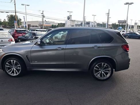 Used 2017 BMW X5 xDrive50i AWD/4WD image 19