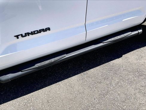 Used 2024 Toyota Tundra Limited AWD/4WD image 33