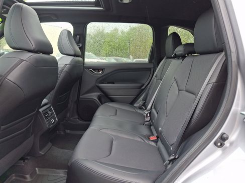 Used 2026 Subaru Forester Limited AWD/4WD image 10