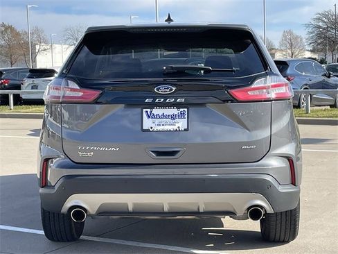 Used 2024 Ford Edge Titanium image 5