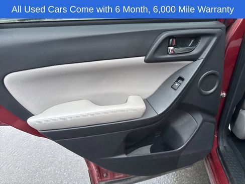 Used 2015 Subaru Forester 2.5i Limited image 29