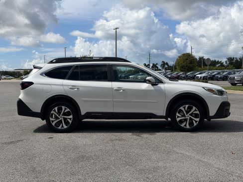 Used 2022 Subaru Outback Limited w/ Popular Package #2 AWD/4WD image 8